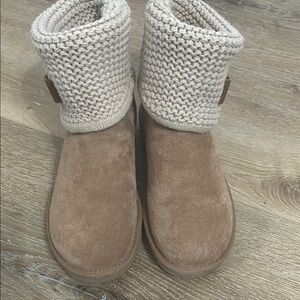UGG Cream Winter Rain Boots with Cozy Knit Cuff